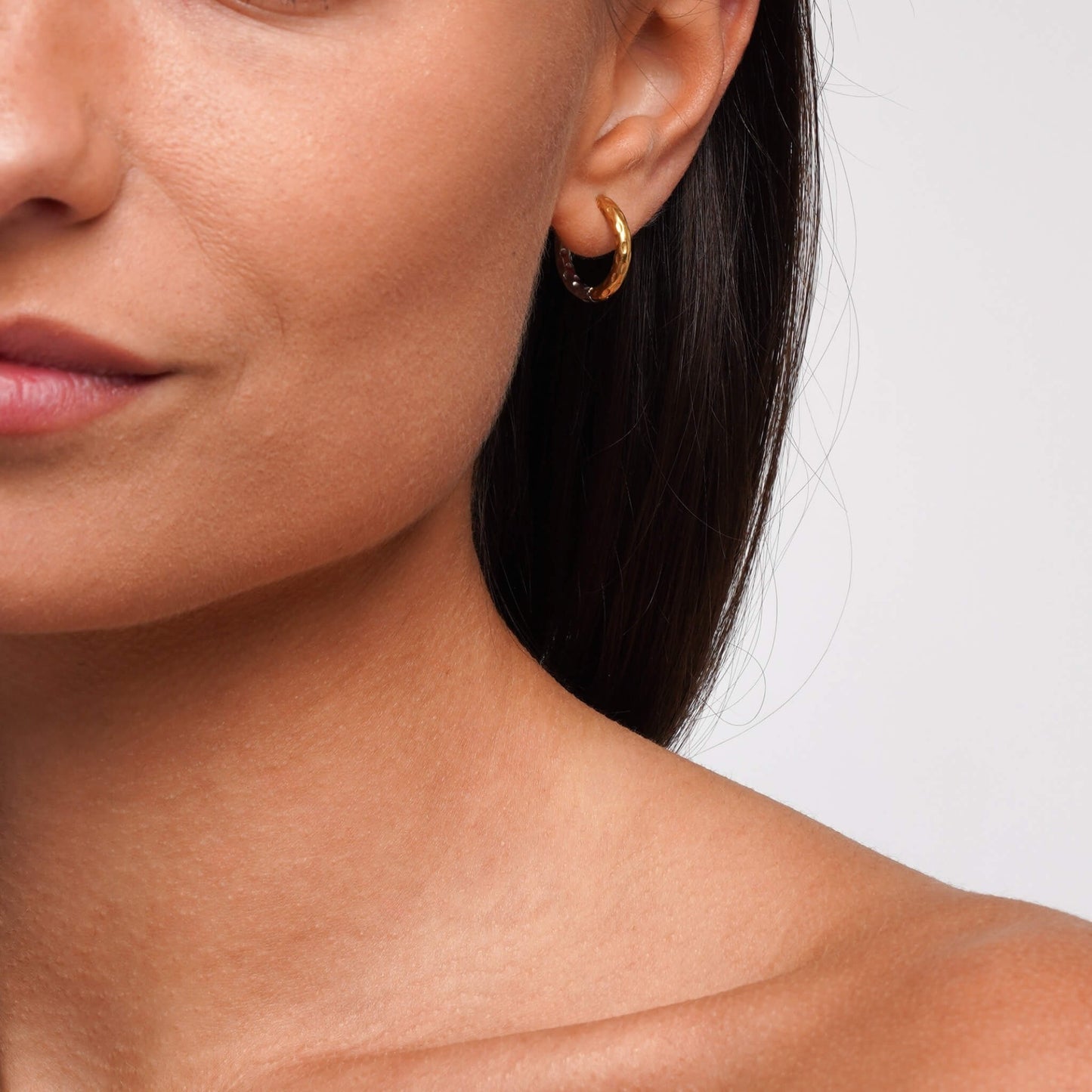 Daphne Stud Earrings