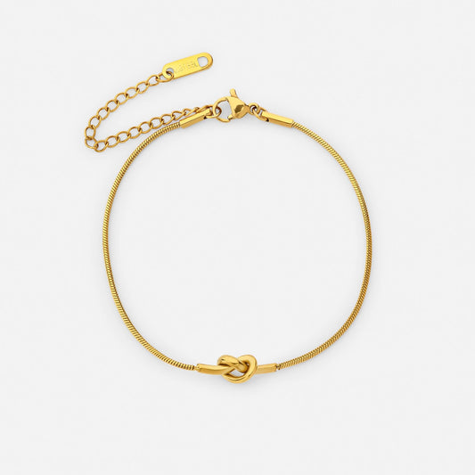 Intertwined Knot Bracelet